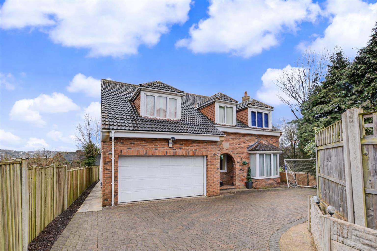 Gardenia Grove, Nottingham
