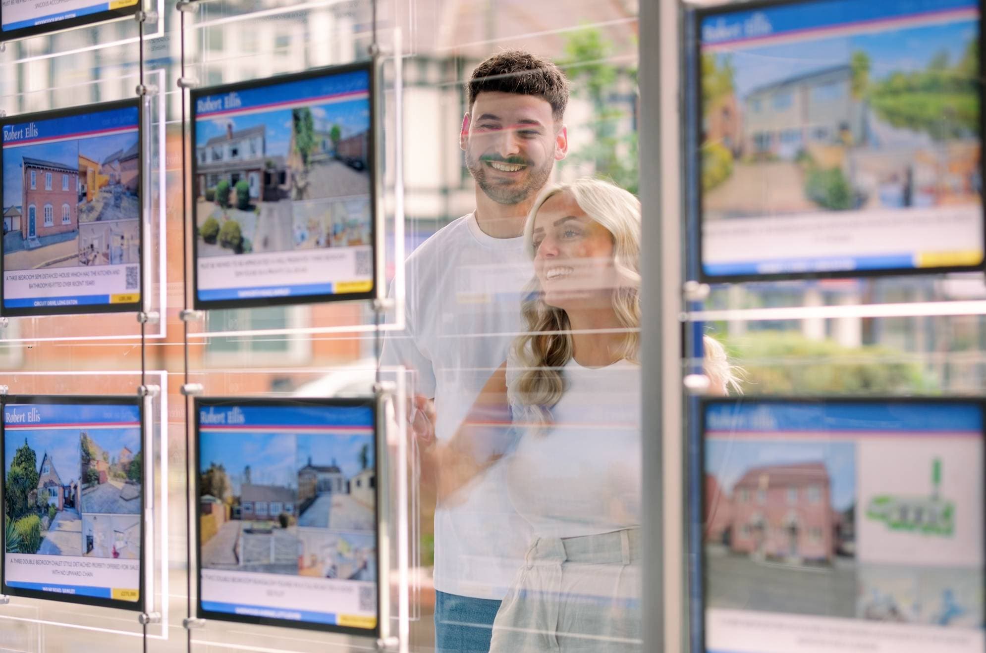 Robert Ellis Estate Agents